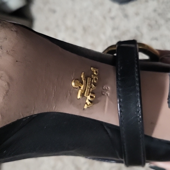 Prada boots with prada removable buckle size 35 - Picture 7 of 14